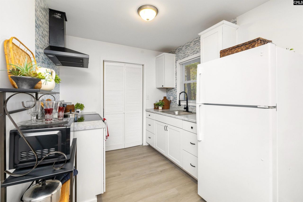 8107 Black River Road  Photo 16