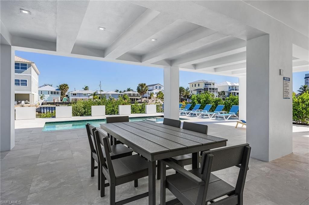 455 Palermo Cir, Fort Myers Beach, FL 33931 Photo