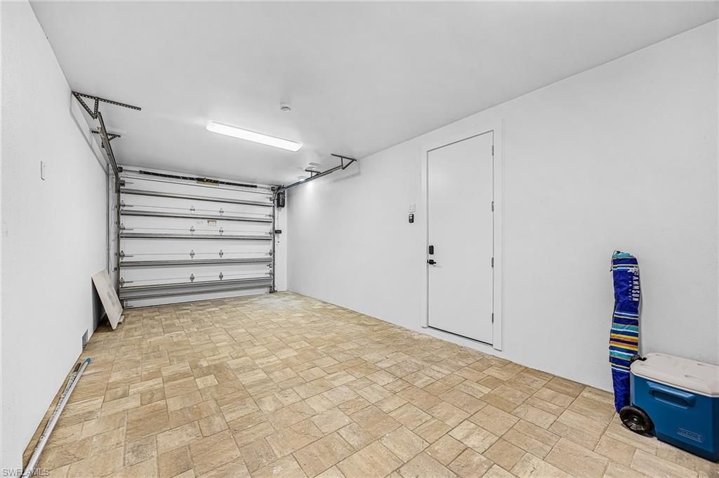 455 Palermo Cir, Fort Myers Beach, FL 33931 Photo