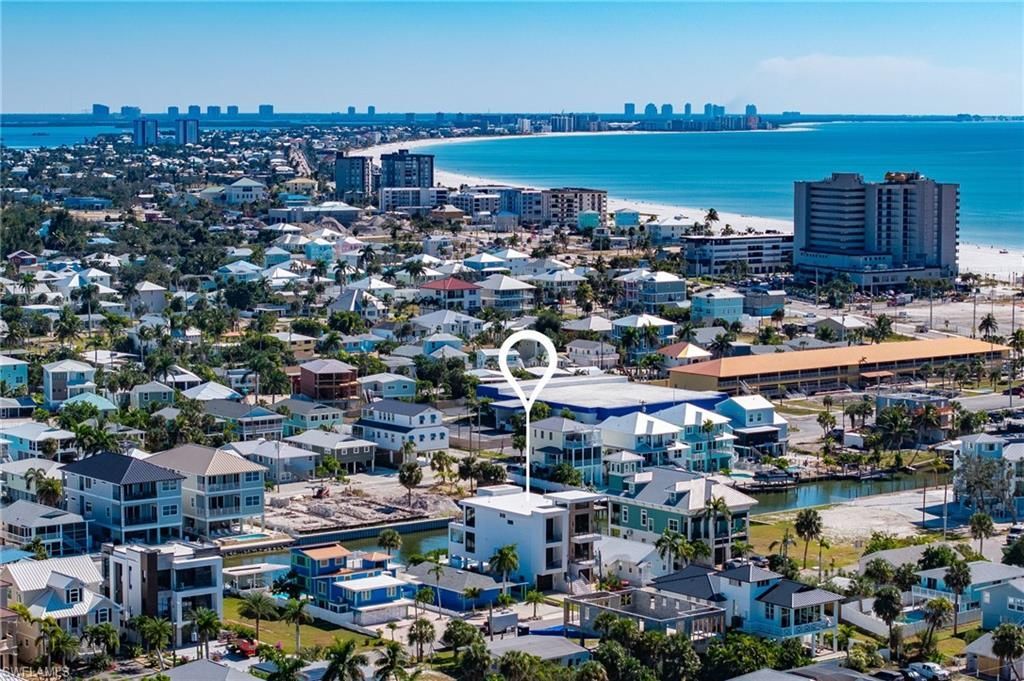 455 Palermo Cir, Fort Myers Beach, FL 33931 Photo