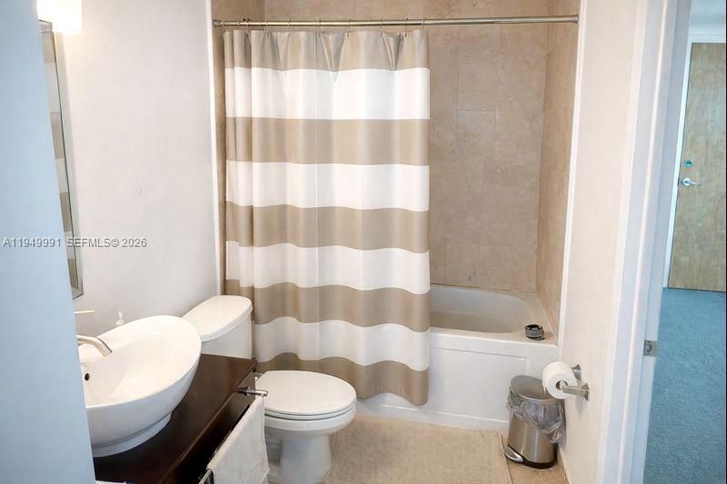 350 S Miami Ave, Unit 2215, Miami, FL 33130 Photo