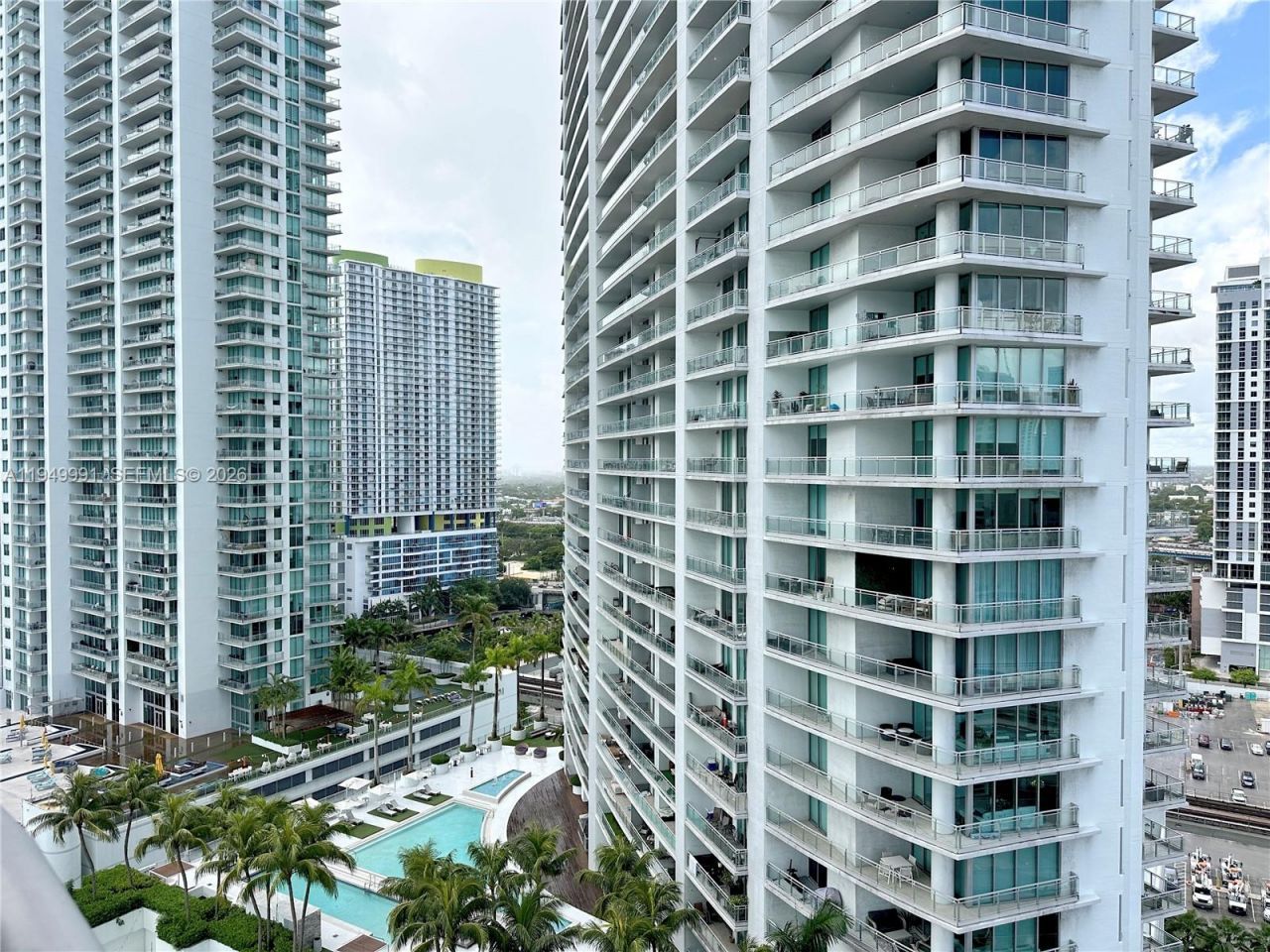 350 S Miami Ave, Unit 2215, Miami, FL 33130 Photo