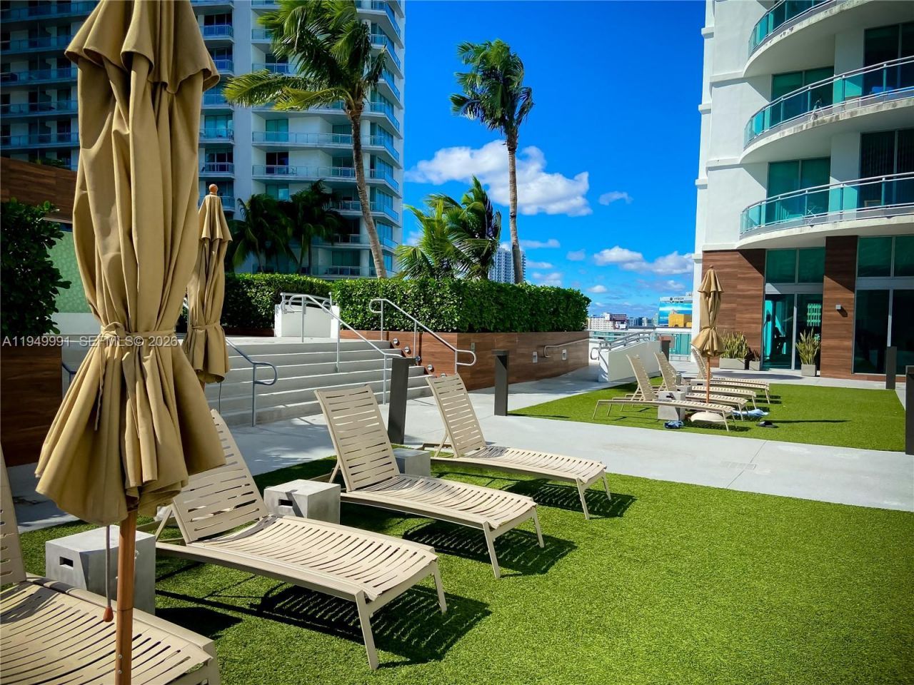 350 S Miami Ave, Unit 2215, Miami, FL 33130 Photo