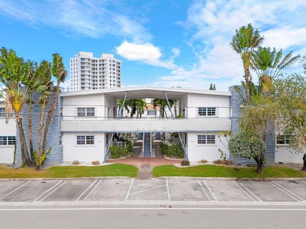 9725 Bay Harbor Ter , Unit 24, Bay Harbor Islands, FL 33154