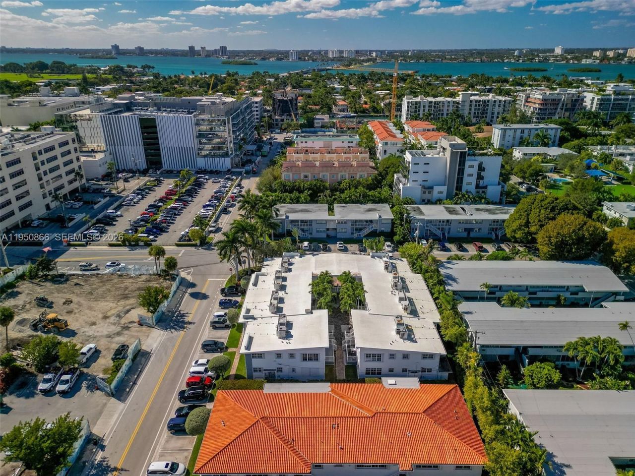 9725 Bay Harbor Ter , Unit 24, Bay Harbor Islands, FL 33154 Photo