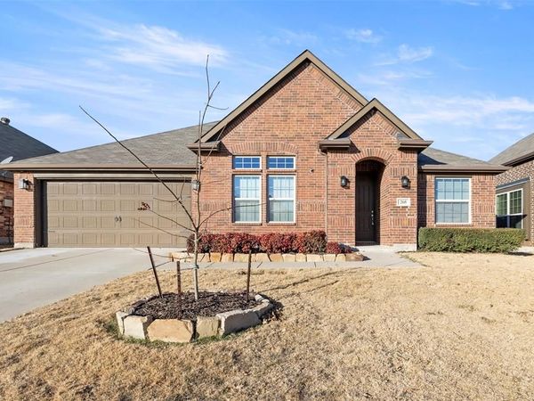 268 Hilltop Drive, Justin, TX 76247