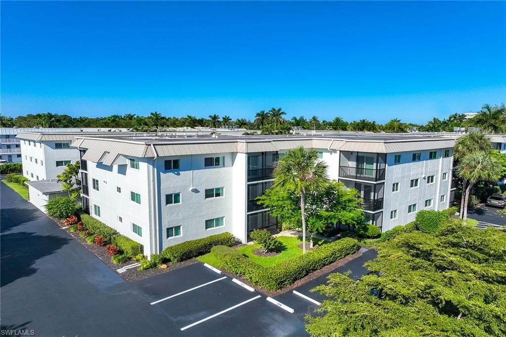 766 Central Ave, Unit 204, Naples, FL 34102 Photo