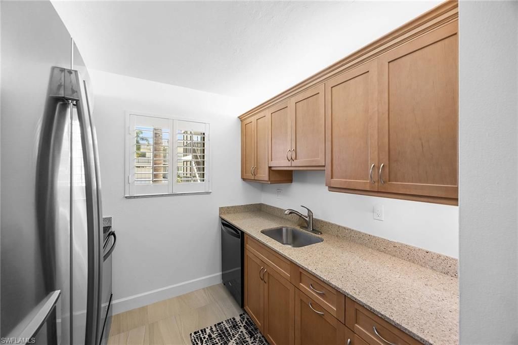 766 Central Ave, Unit 204, Naples, FL 34102 Photo