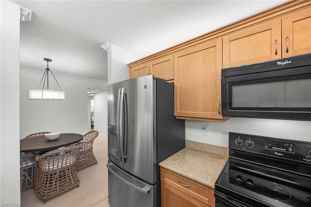 766 Central Ave, Unit 204, Naples, FL 34102 Photo