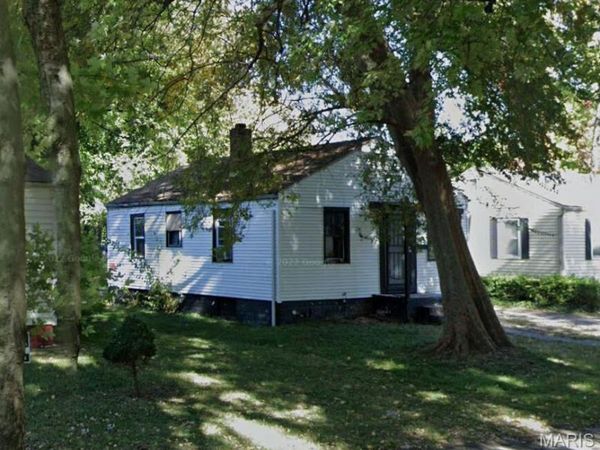 5427 Rosemont Avenue, East St Louis, IL 62204