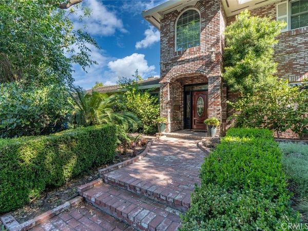 2601 Surrey, Modesto, CA 95355