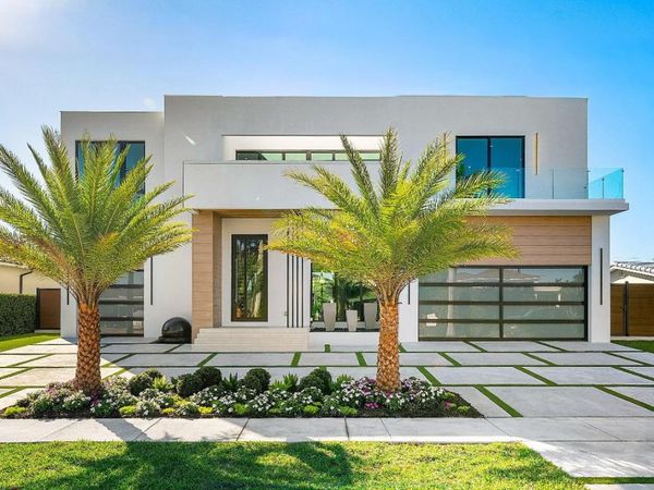 750 NE 69th Street, Boca Raton, FL 33487