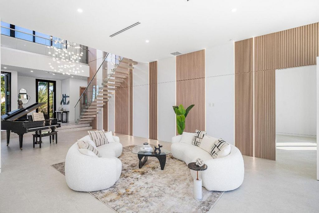 750 NE 69th Street, Boca Raton, FL 33487 Photo