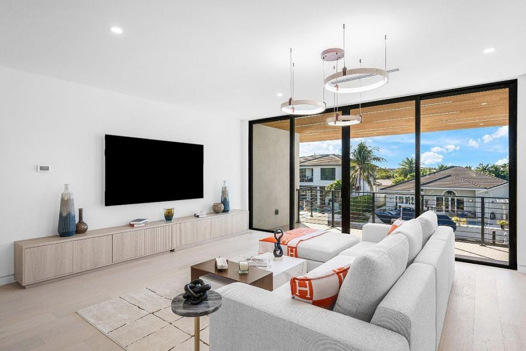 750 NE 69th Street, Boca Raton, FL 33487 Photo