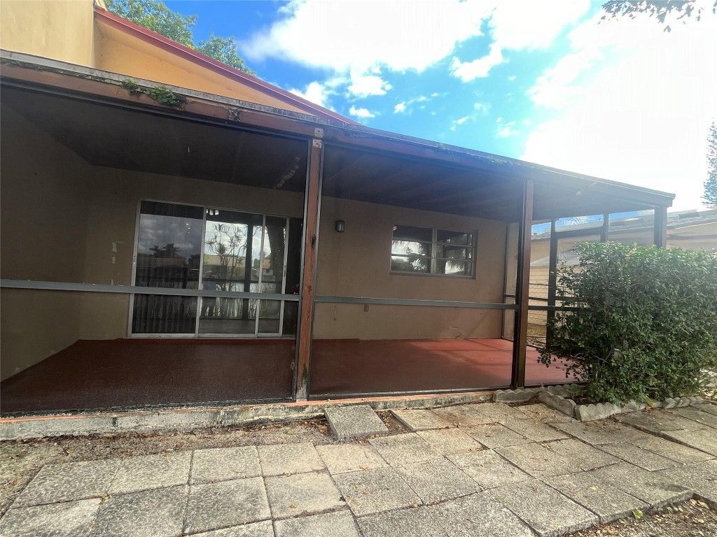 5511 SW 24th Avenue, Fort Lauderdale, FL 33312 Photo