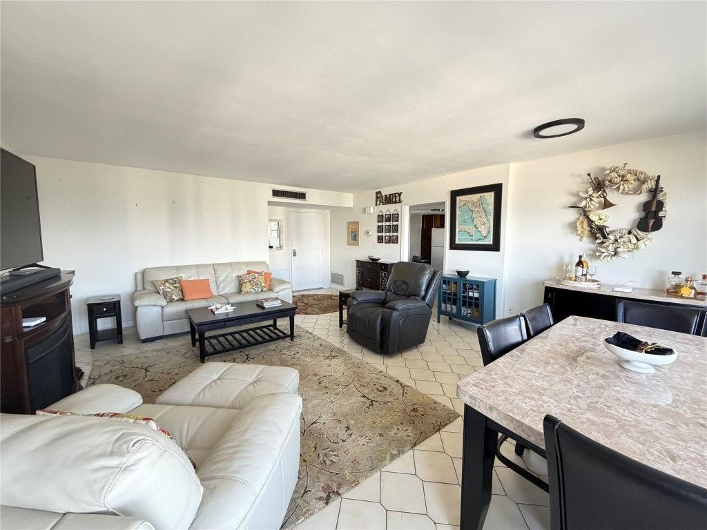 3500 Galt Ocean Drive, Unit 909, Fort Lauderdale, FL 33308 Photo