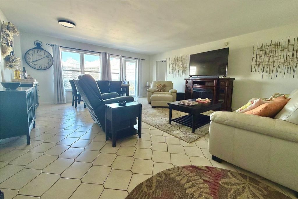 3500 Galt Ocean Drive, Unit 909, Fort Lauderdale, FL 33308 Photo