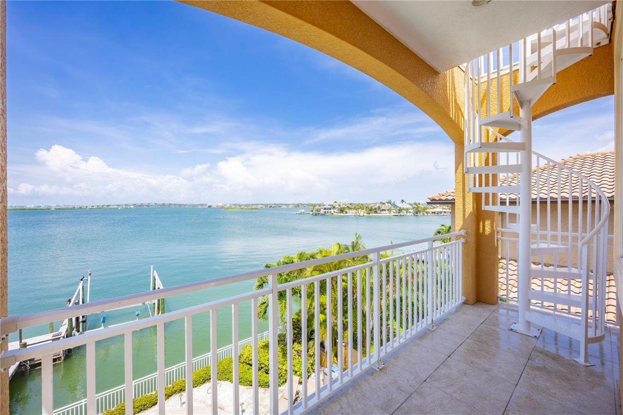 306 Harbor Drive, Indian Rocks Beach, FL 33785 Photo