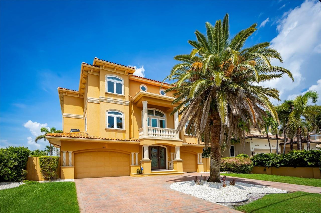 306 Harbor Drive, Indian Rocks Beach, FL 33785 Photo