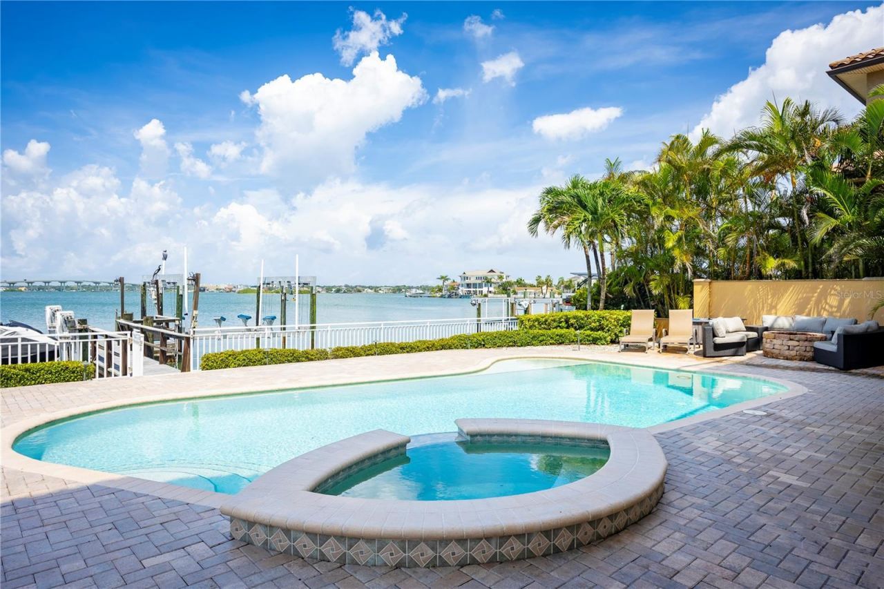 306 Harbor Drive, Indian Rocks Beach, FL 33785 Photo