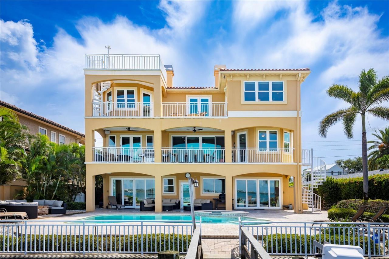306 Harbor Drive, Indian Rocks Beach, FL 33785 Photo