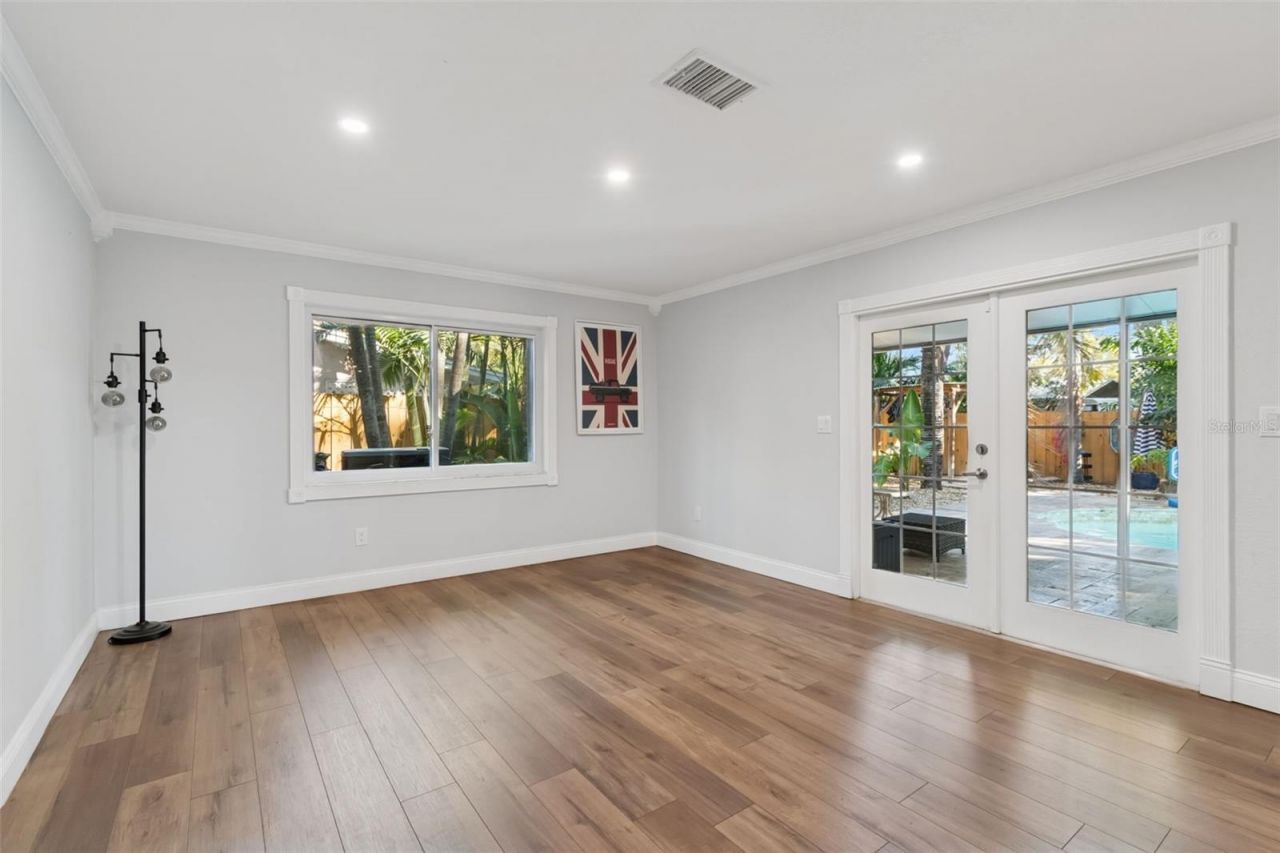 9545 135th Street, Seminole, FL 33776 Photo