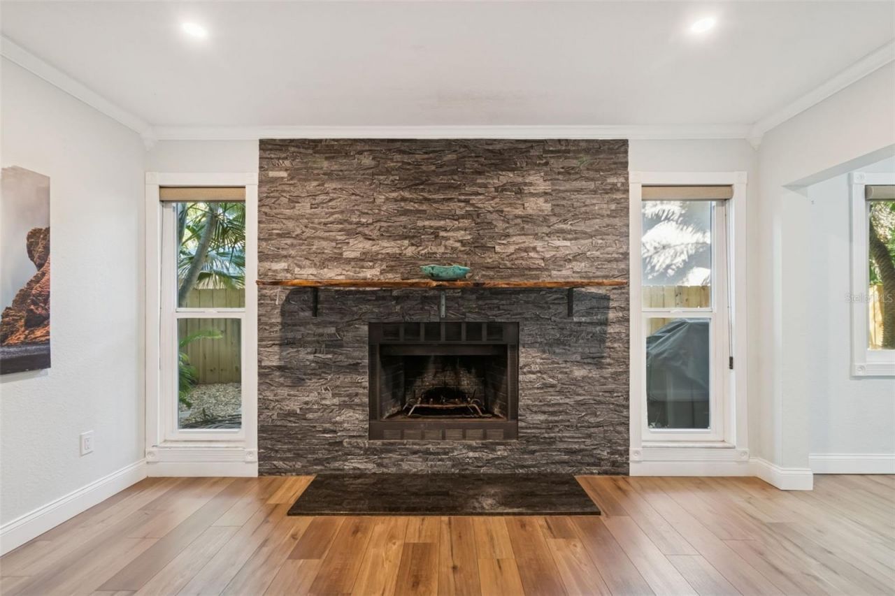 9545 135th Street, Seminole, FL 33776 Photo