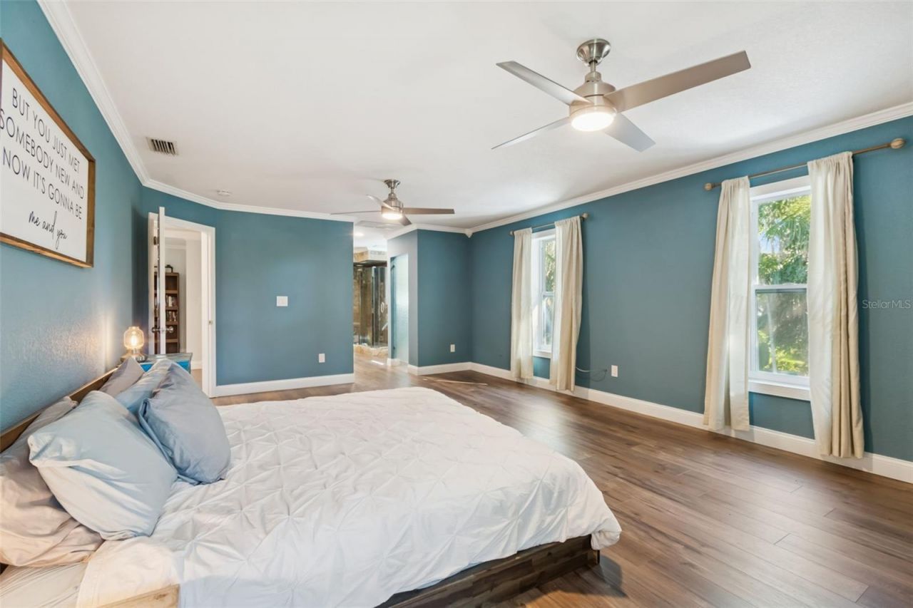 9545 135th Street, Seminole, FL 33776 Photo