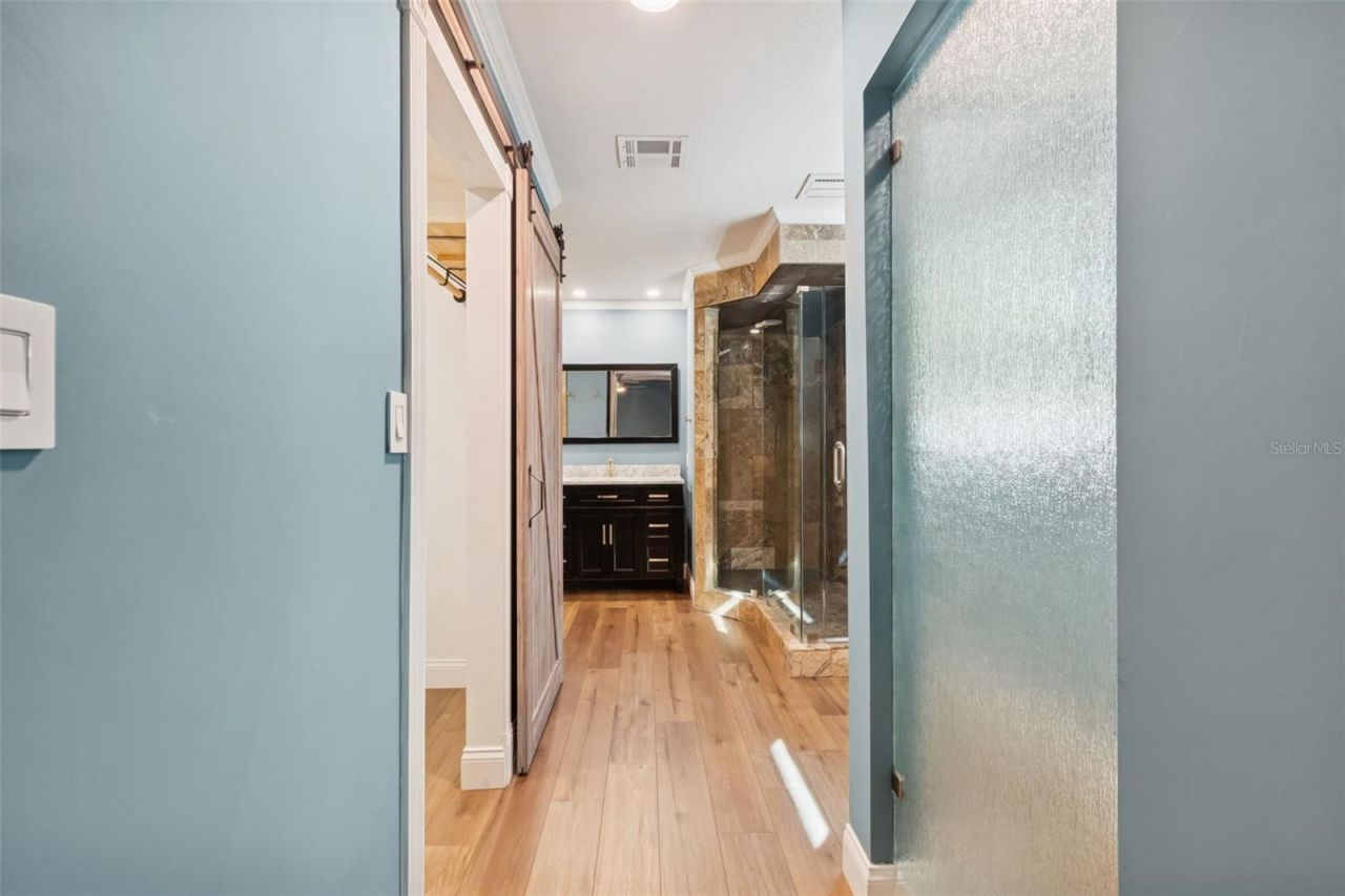 9545 135th Street, Seminole, FL 33776 Photo