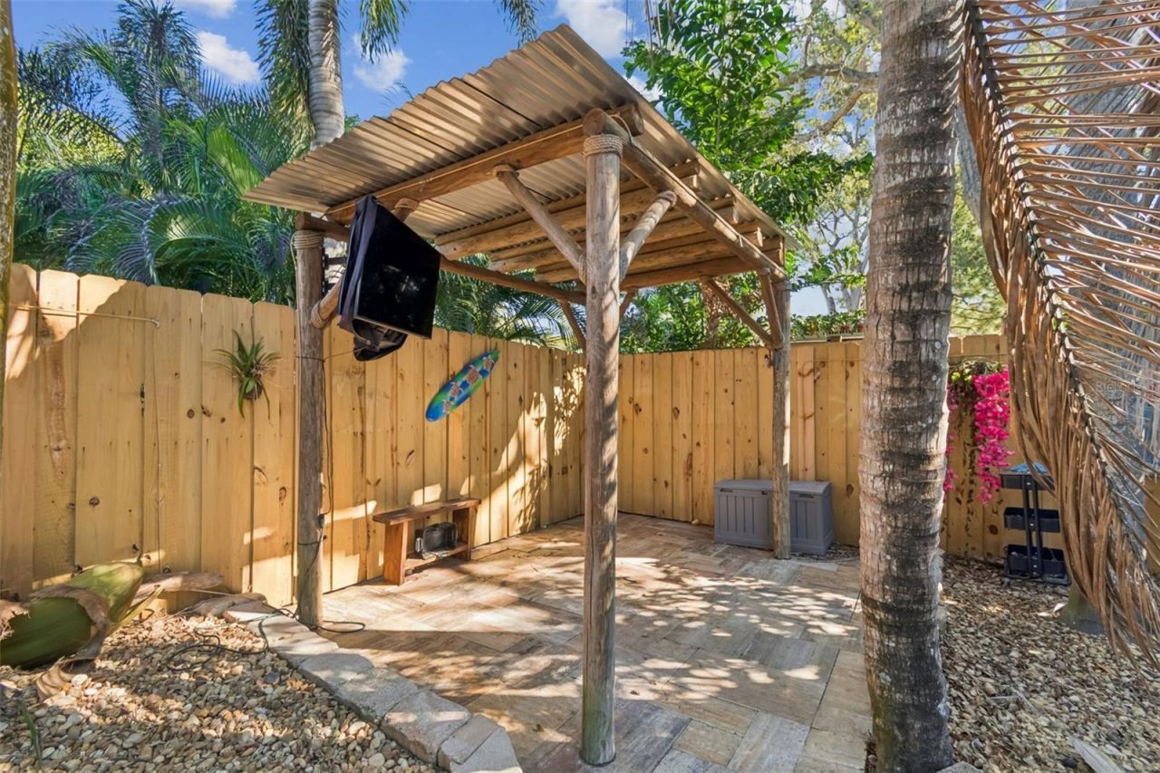 9545 135th Street, Seminole, FL 33776 Photo