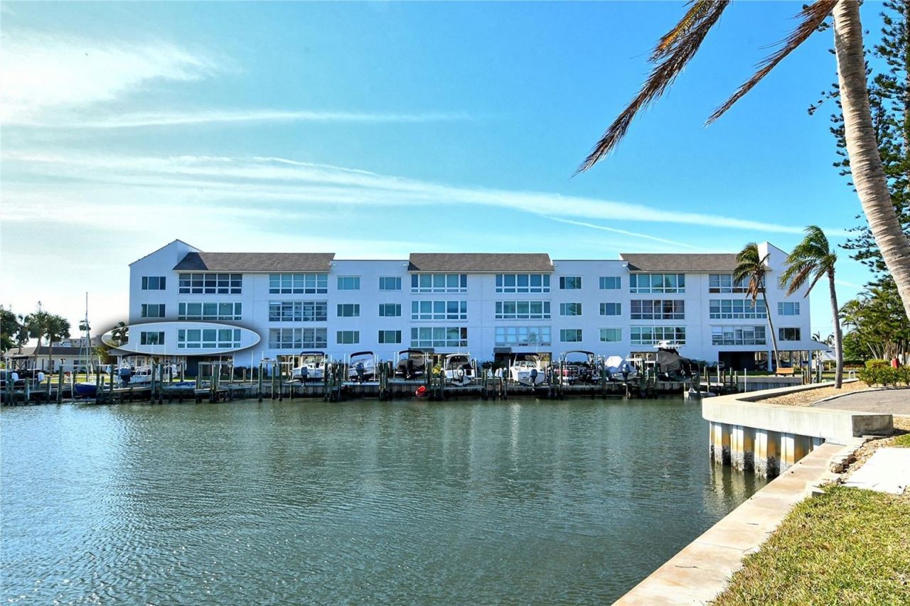 4960 Gulf Of Mexico Drive, Unit 206, Longboat Key, FL 34228 Photo