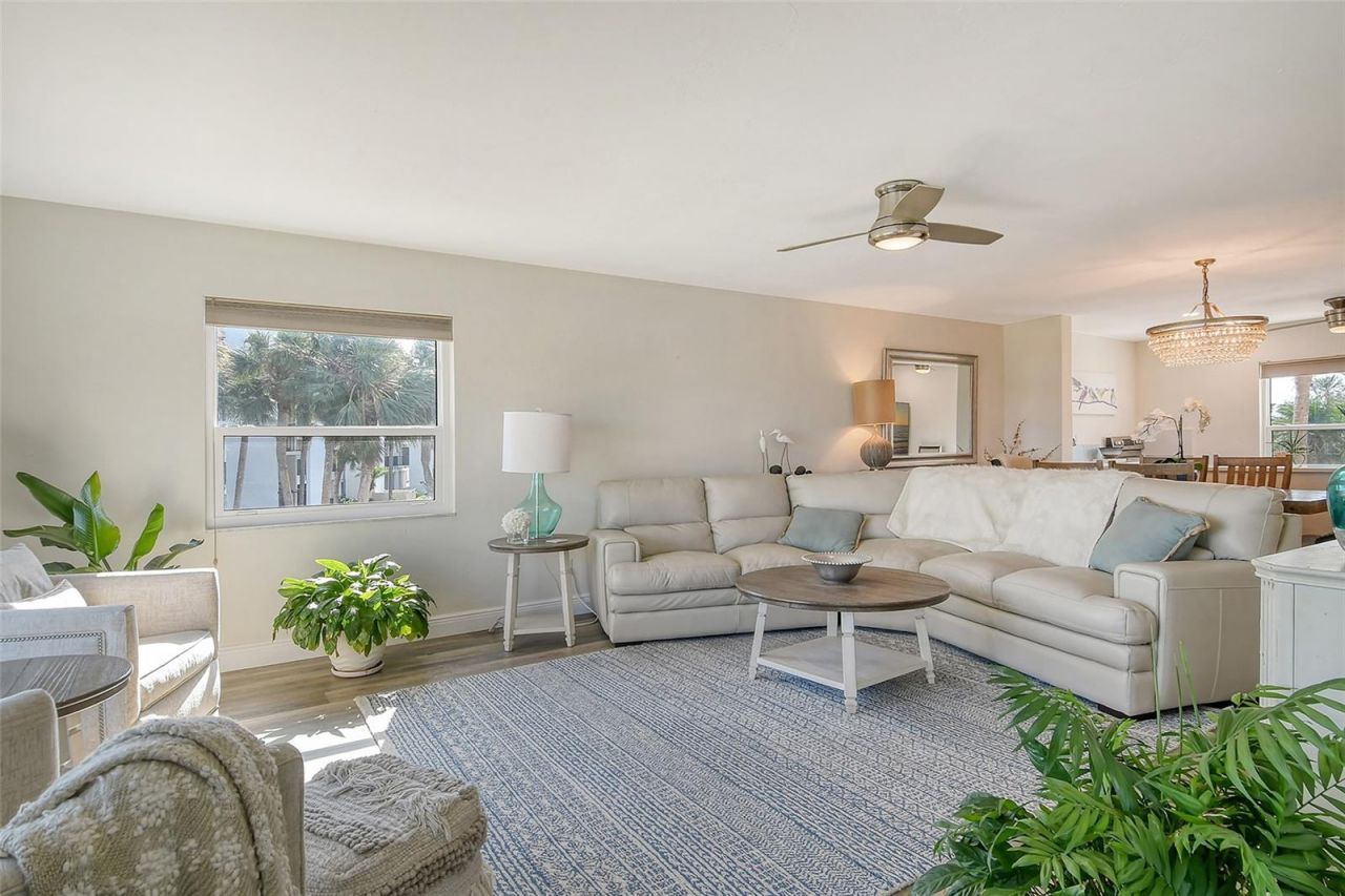 4960 Gulf Of Mexico Drive, Unit 206, Longboat Key, FL 34228 Photo