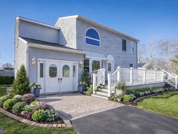 217 MINDY, CAPE MAY, NJ 08204