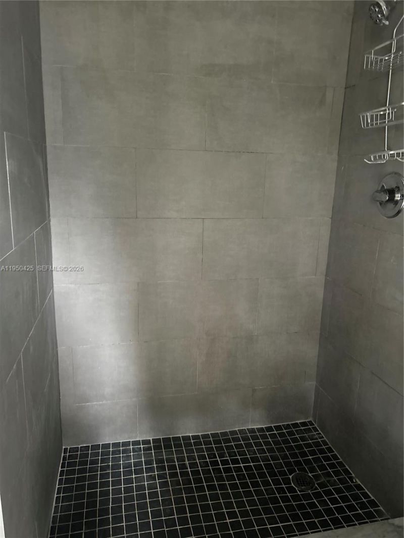 2300 NW 94th St , Miami, FL 33147 Photo