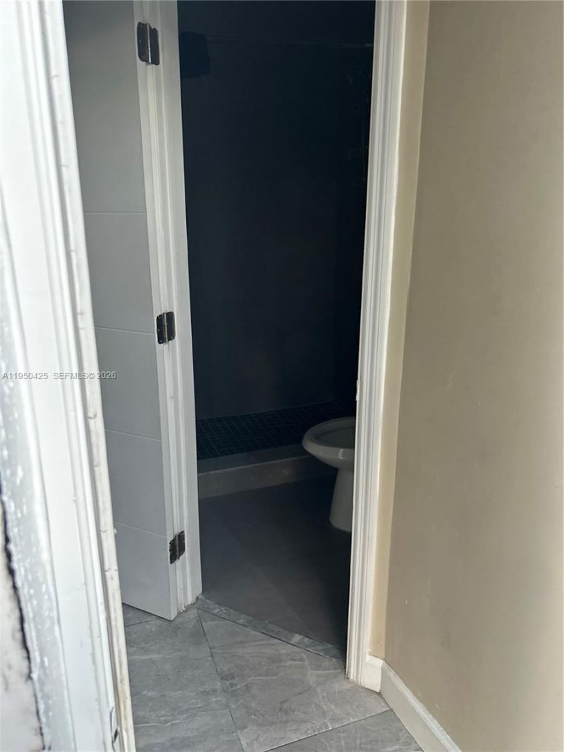 2300 NW 94th St , Miami, FL 33147 Photo