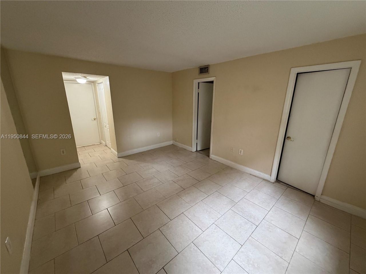 4235 N University Dr, Unit 107, Sunrise, FL 33351 Photo