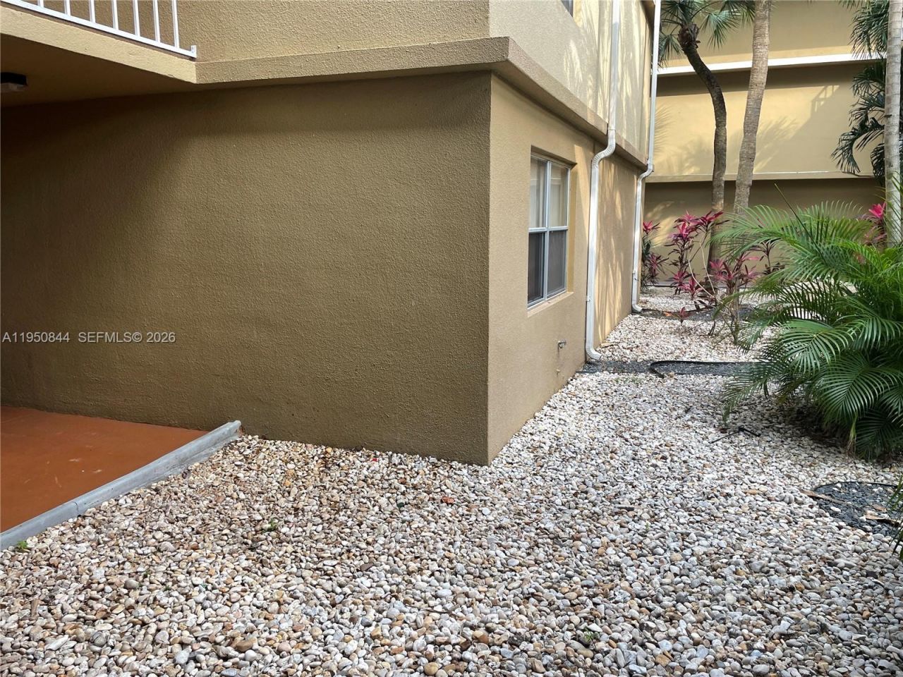 4235 N University Dr , Unit 107, Sunrise, FL 33351 Photo