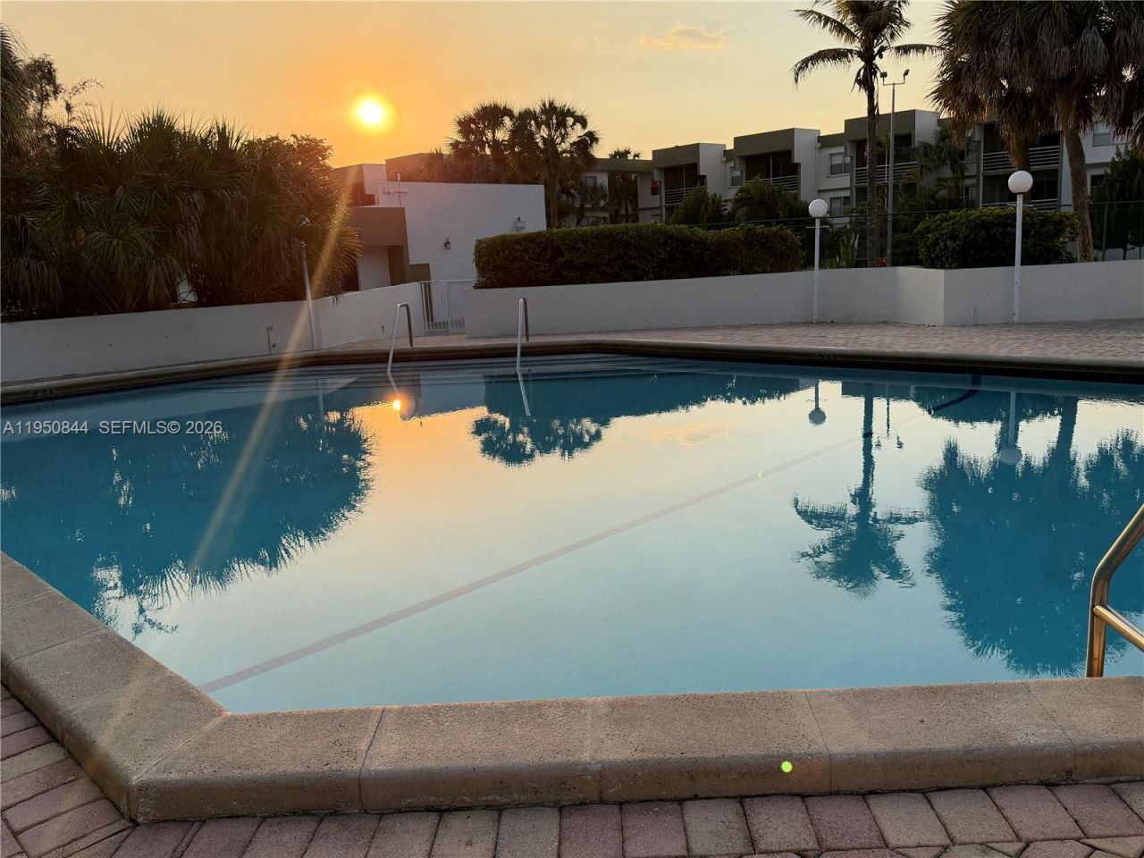 4235 N University Dr, Unit 107, Sunrise, FL 33351 Photo