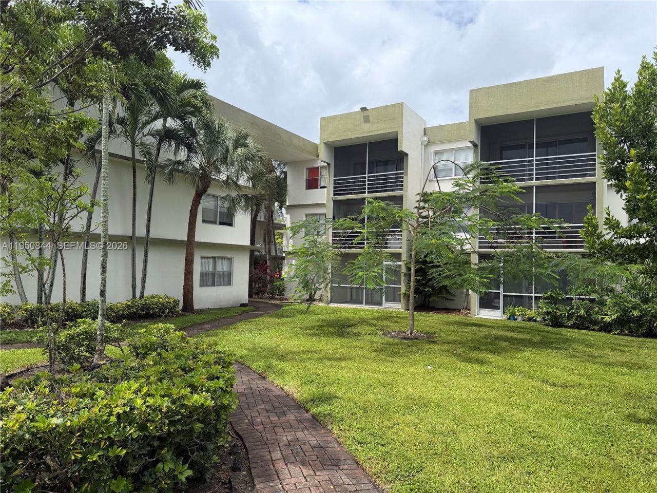 4235 N University Dr, Unit 107, Sunrise, FL 33351 Photo