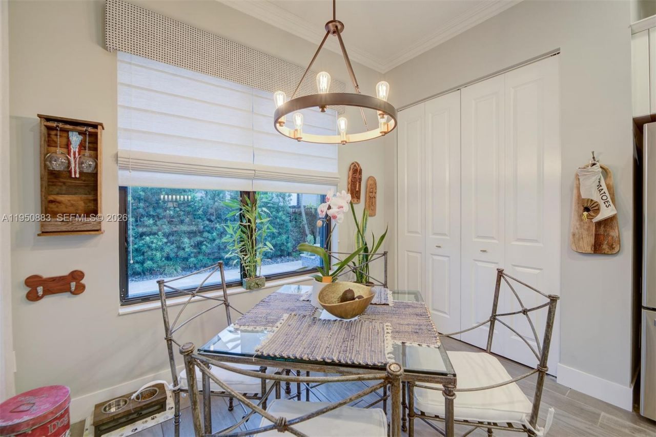 3338 W 97th Ter, Hialeah, FL 33018 Photo