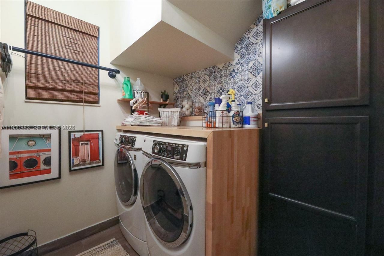 3338 W 97th Ter, Hialeah, FL 33018 Photo