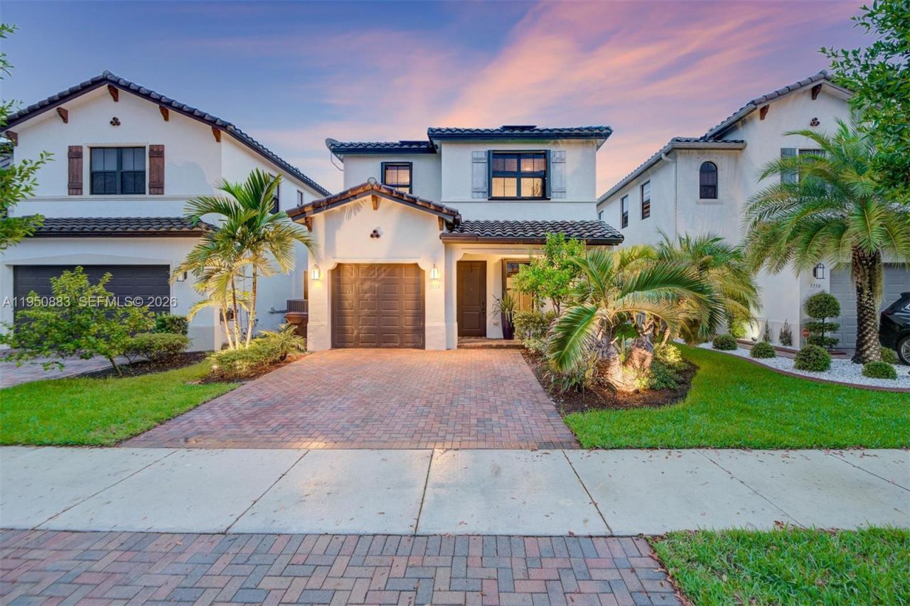 3338 W 97th Ter, Hialeah, FL 33018 Photo