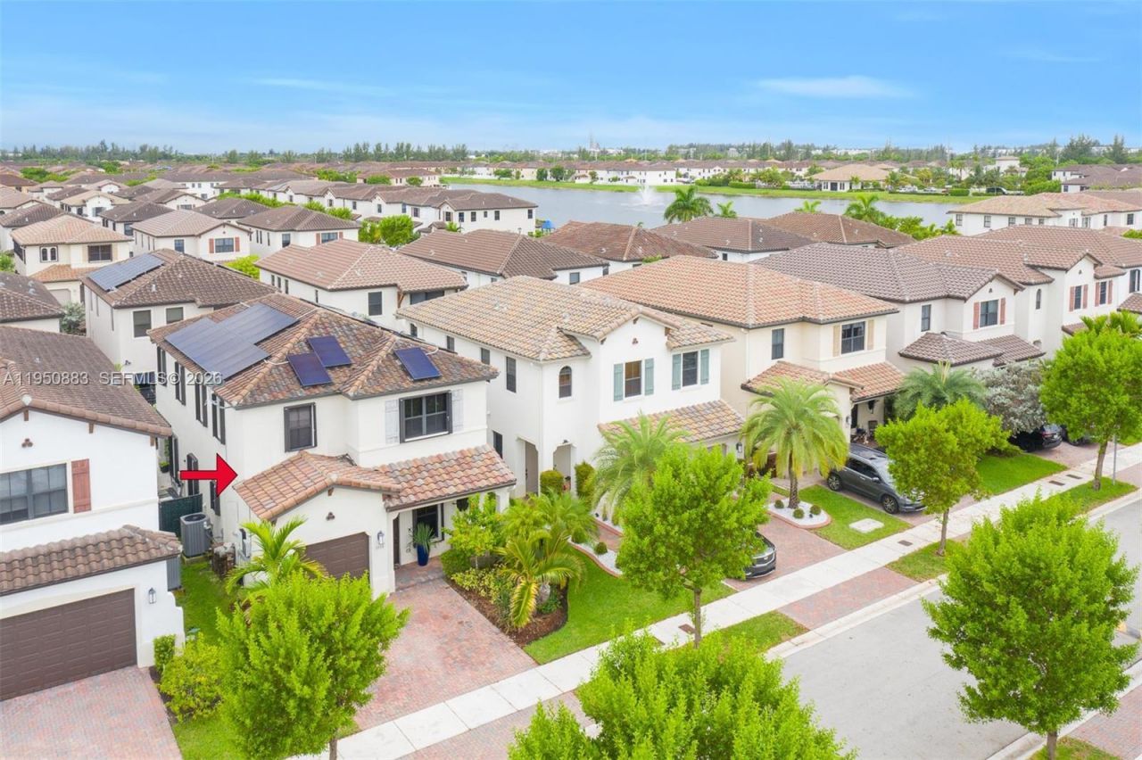 3338 W 97th Ter, Hialeah, FL 33018 Photo