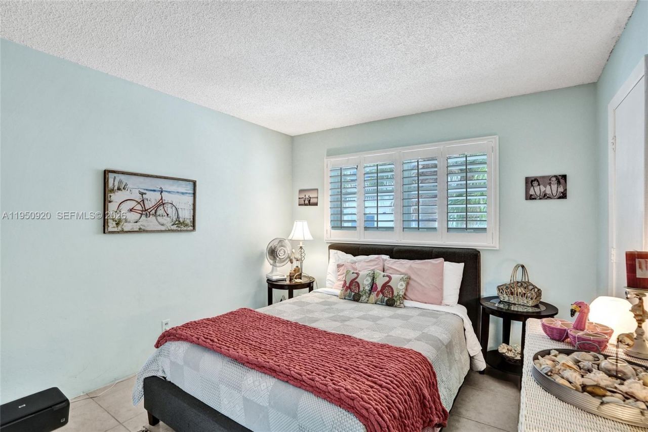 3212 NE 8th Ct , Unit 16, Pompano Beach, FL 33062 Photo