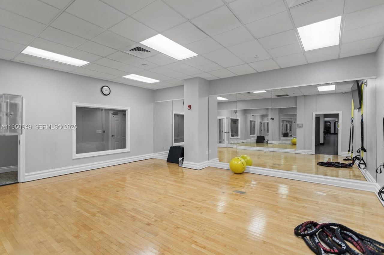 2501 S Ocean Dr, Unit 1105, Hollywood, FL 33019 Photo