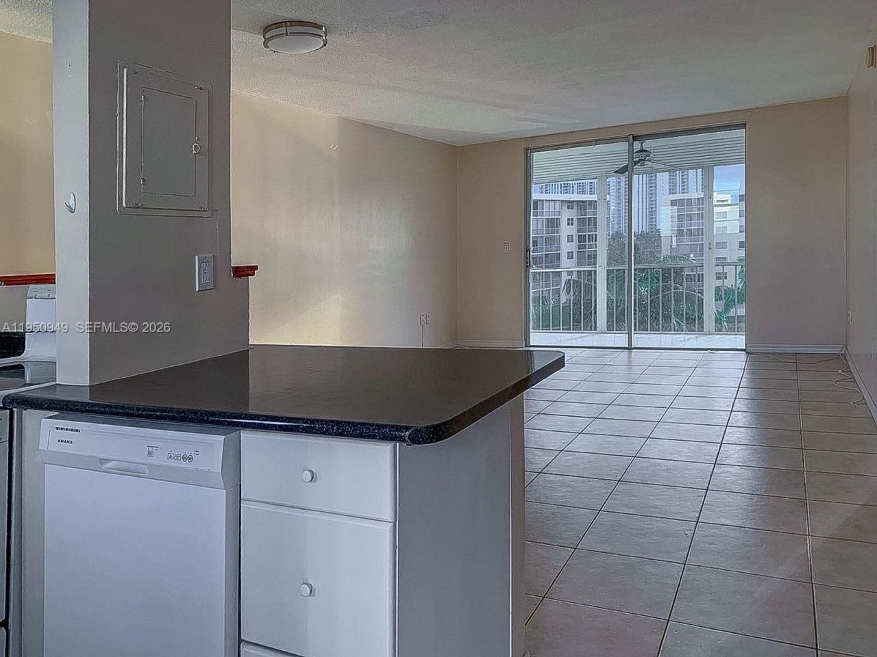 2855 Leonard Dr , Unit H404, Aventura, FL 33160 Photo