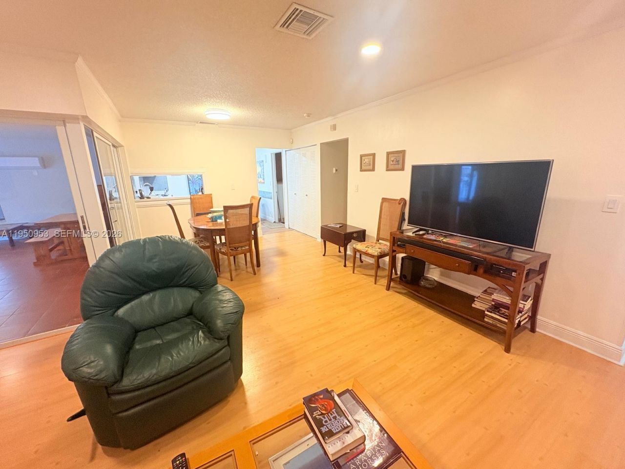 927 NW 106th Ave Cir, Miami, FL 33172 Photo