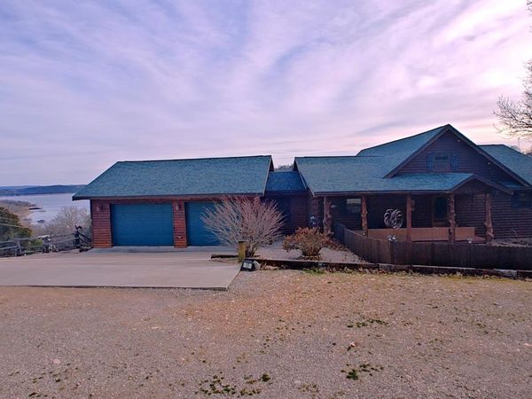 10 Baywood Circle , Branson West, MO 65737