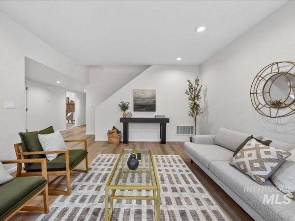 1549 E Lenz Lane, Boise, ID 83712