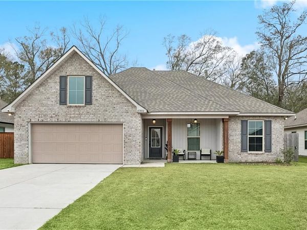 41486 DOTHAN Place, Ponchatoula, LA 70454